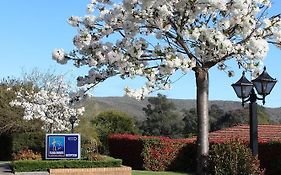 Hume Country Motor Inn